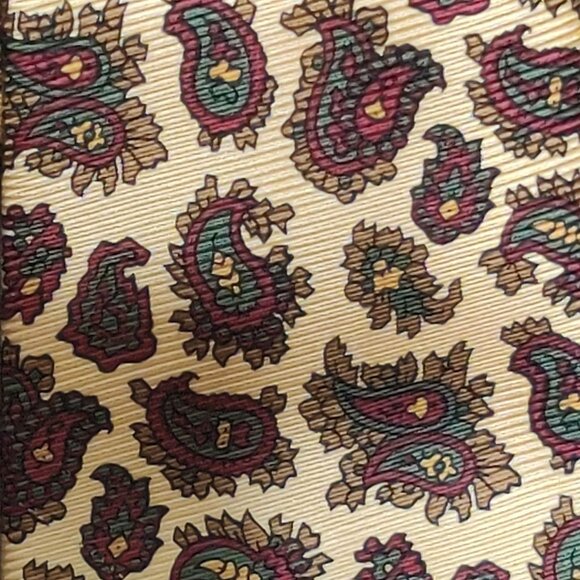 American Living 100% Silk Statement Tie Gold Red Green Paisley Vintage Handmade - Picture 4 of 6